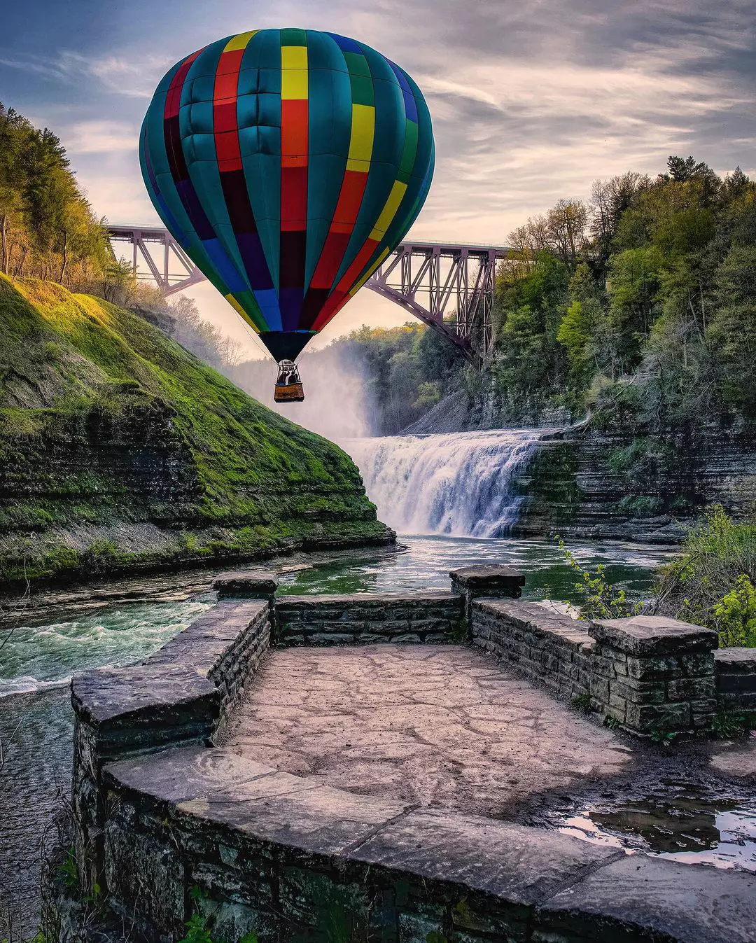 Hot air ballon ride around Letchworth State Park (photo by @photos_by_jserio)