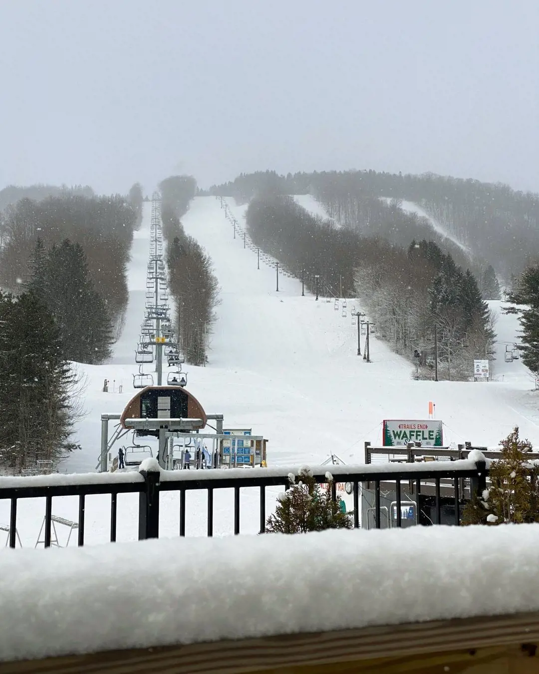 Snowy view at Great Peak Mountain Resorts Captured in March 2023
