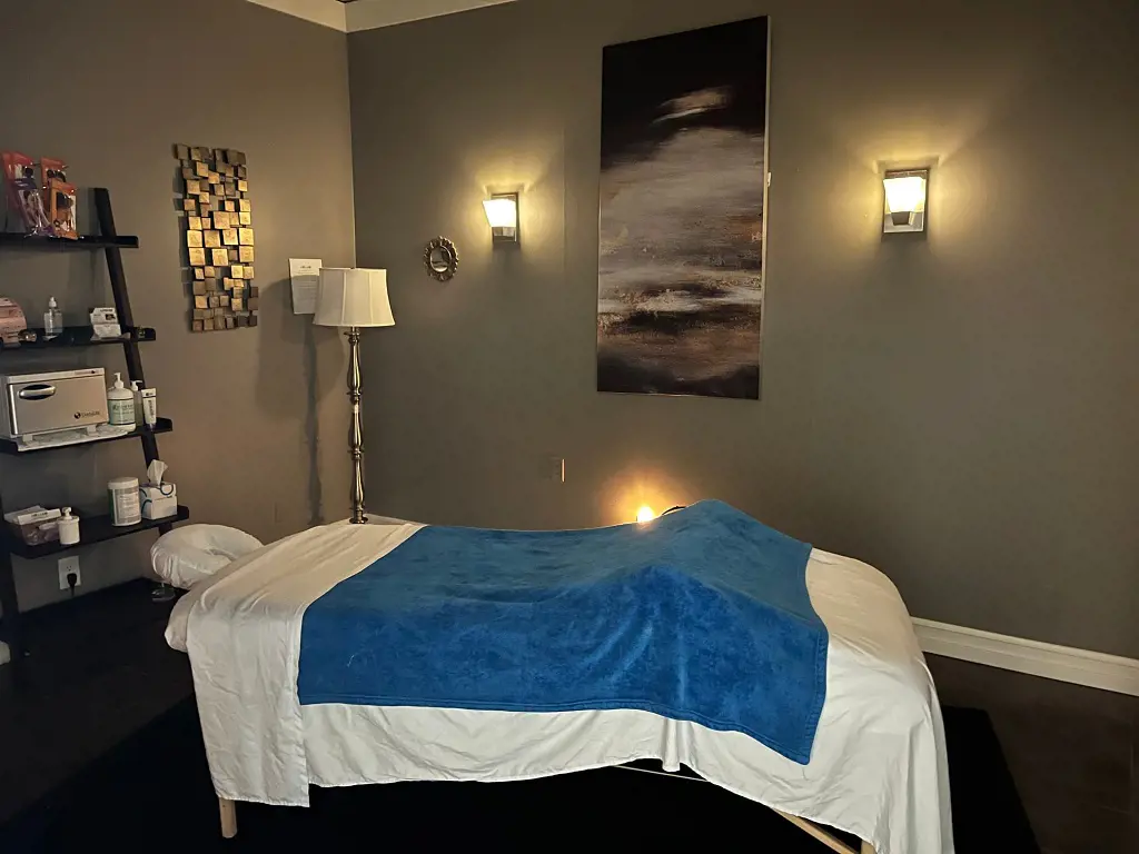 Massage room of Notaro Chiropractic & Massage