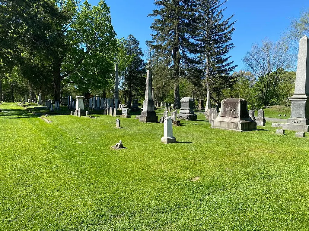 Pay homage at Wiltwyck Rural Cemetery